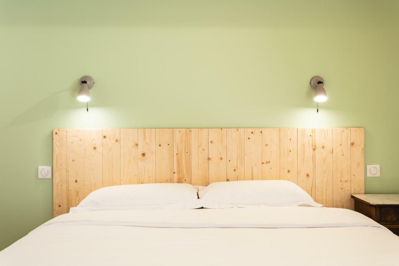 Le Petit Moulin Bed & Breakfast Martel Bagian luar foto